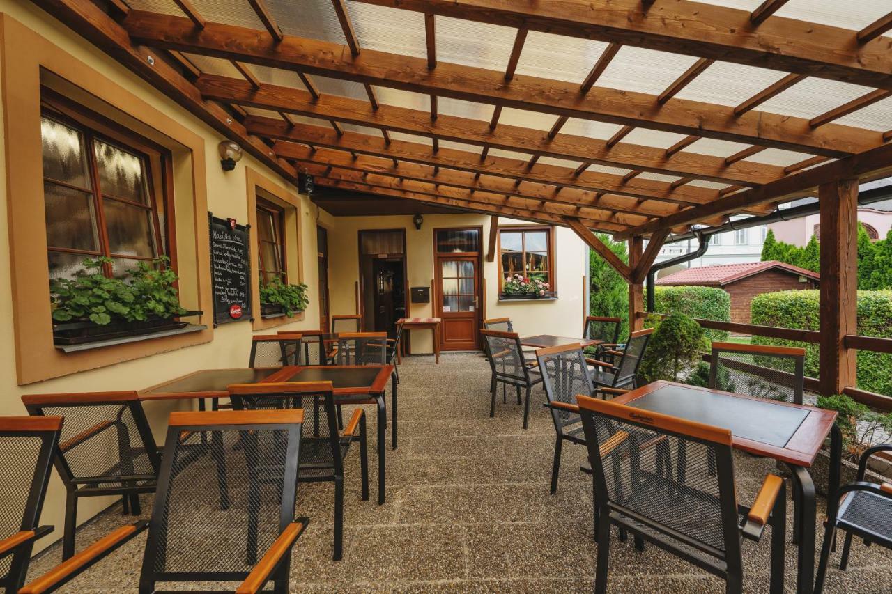 Hotel Taverna Javorník Esterno foto