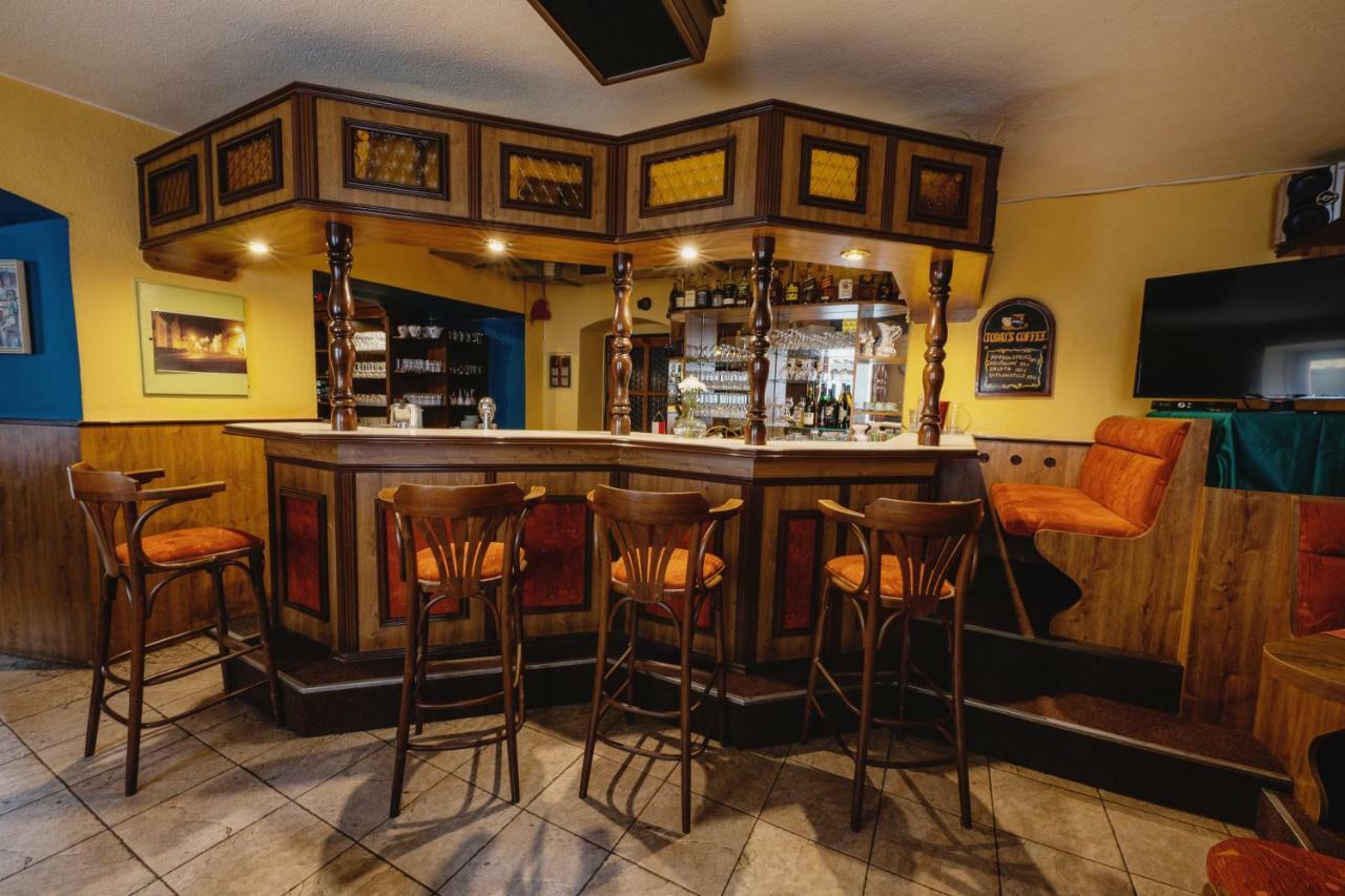 Hotel Taverna Javorník Esterno foto
